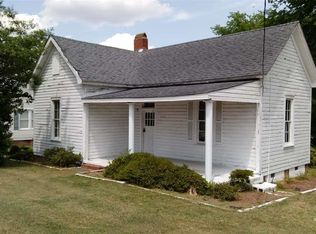 105 N 13th St, Erwin, NC 28339