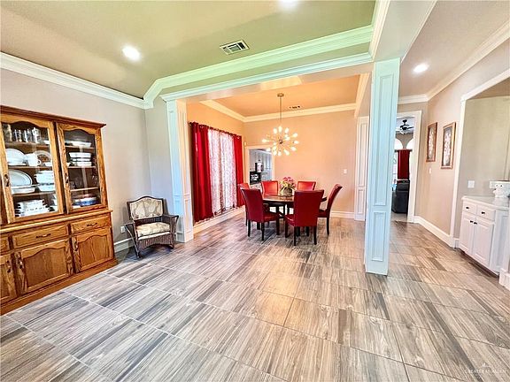 3rd image of 1221 Heron Ct