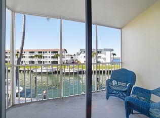 101 Doolen Court #207, North Palm Beach, FL 33408