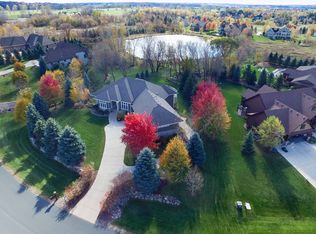 7975 Covered Bridge Rd, Prior Lake, MN 55372