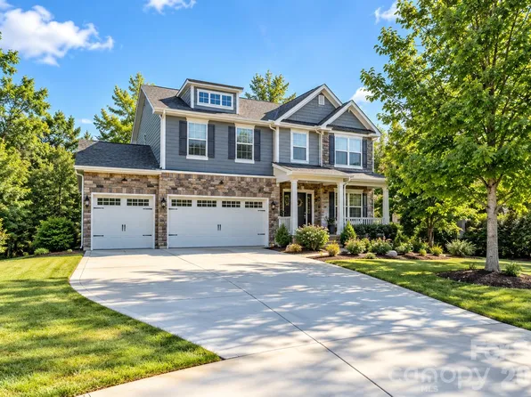 423 Crisfield Ct, York, SC 29745