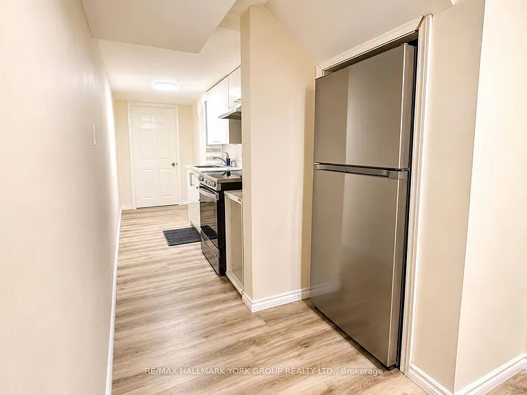 143 William Booth Ave #BASEMENT — Photo 8