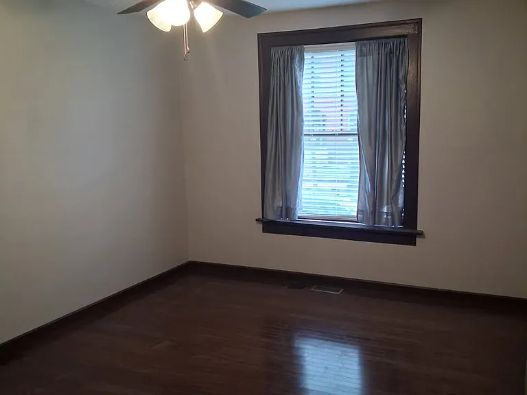 2301 S Spring Ave #A — Photo 3