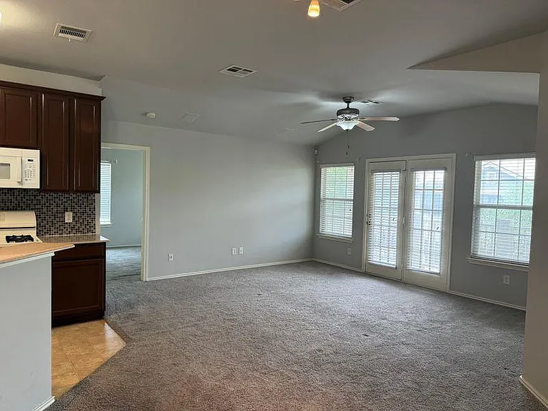 1900 Scofield Ridge Pkwy #4701 — Photo 6