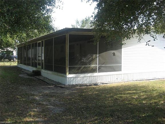 3rd image of 1014 Copeland Drymond Dr