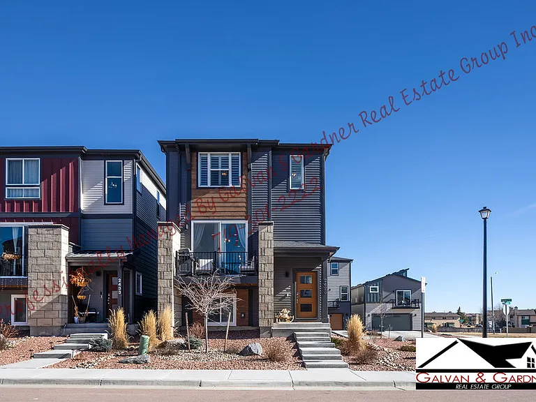 2423 Pony Club Ln — Photo 24