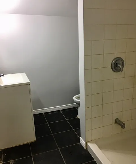 15 Peel St #2 — Photo 3