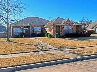 1805 Clear Summit Ln, Mansfield, TX 76063