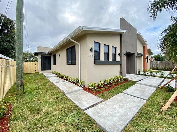 3rd image of 826 SW 14th Ct #826