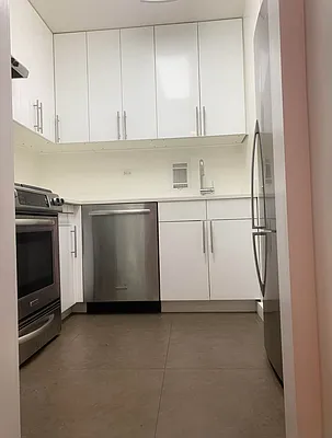 Rented by Olympia House Delaware LP | media 35