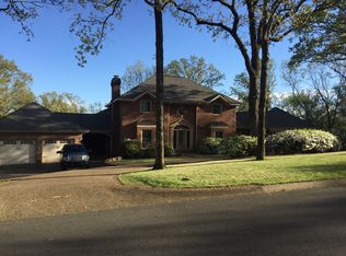 218 Whispering Hills St, Hot Springs, AR 71901