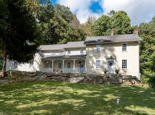 56 Schooleys Mountain Rd, Long Valley, NJ 07853