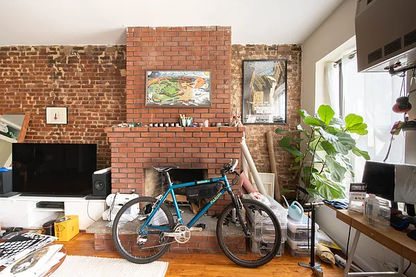 Rented by Corcoran | media 15