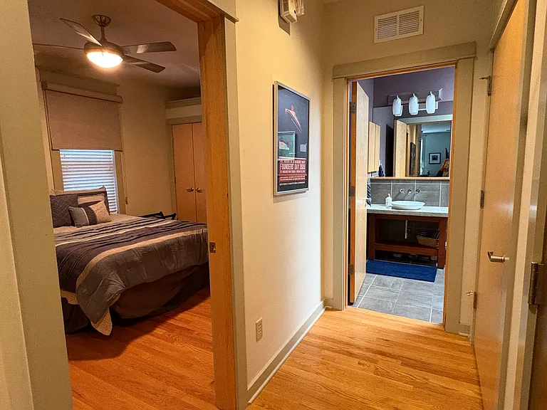 5019 Underwood Ave — Photo 3
