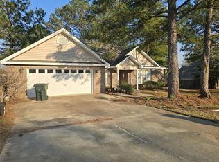 110 Satilla Ln, Warner Robins, GA 31088