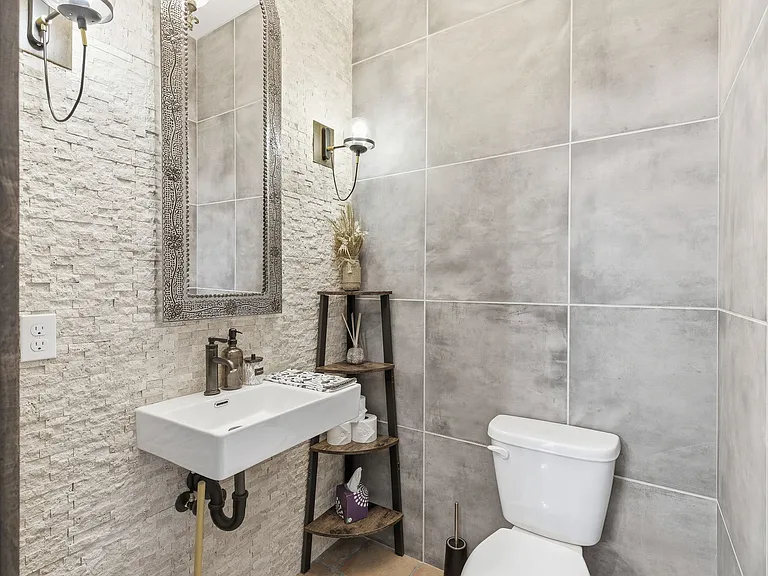 14555 Simplicity Ln — Photo 24