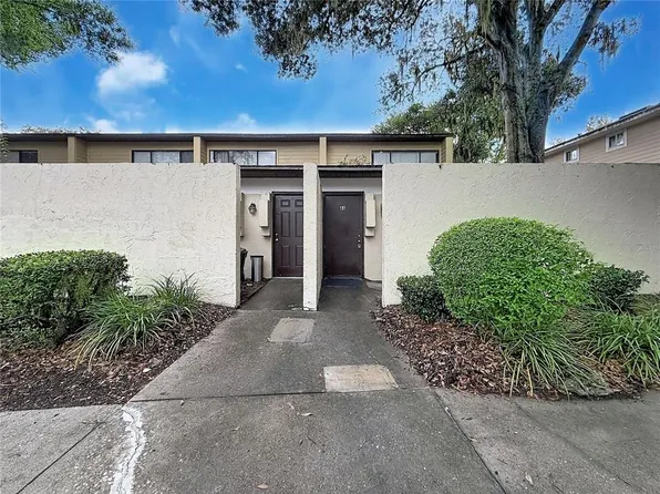 2508 SW 35th Pl #A6, Gainesville, FL 32608