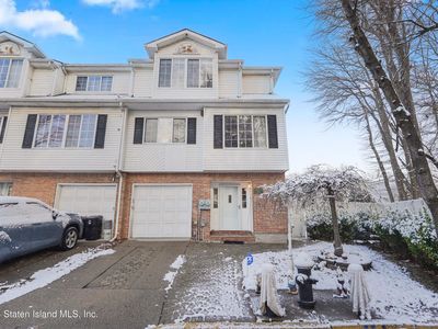 15 Spruce Ln, Staten Island, NY, 10309