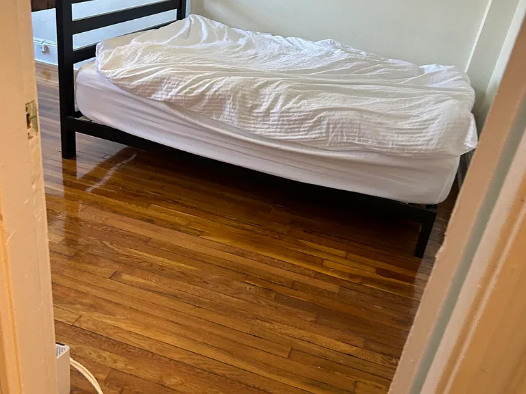 1800 Commonwealth Ave #21 — Photo 3