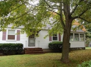 14 Merilyn Rd, Weymouth, MA 02190