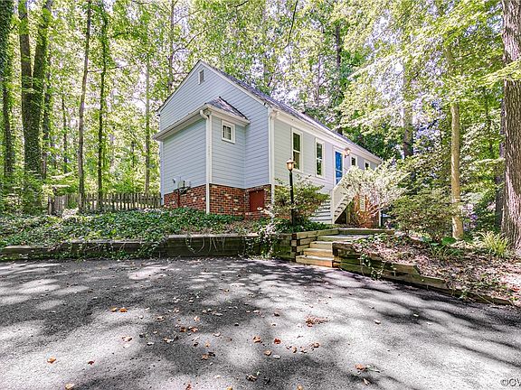 2nd image of 8407 Bayfield Dr