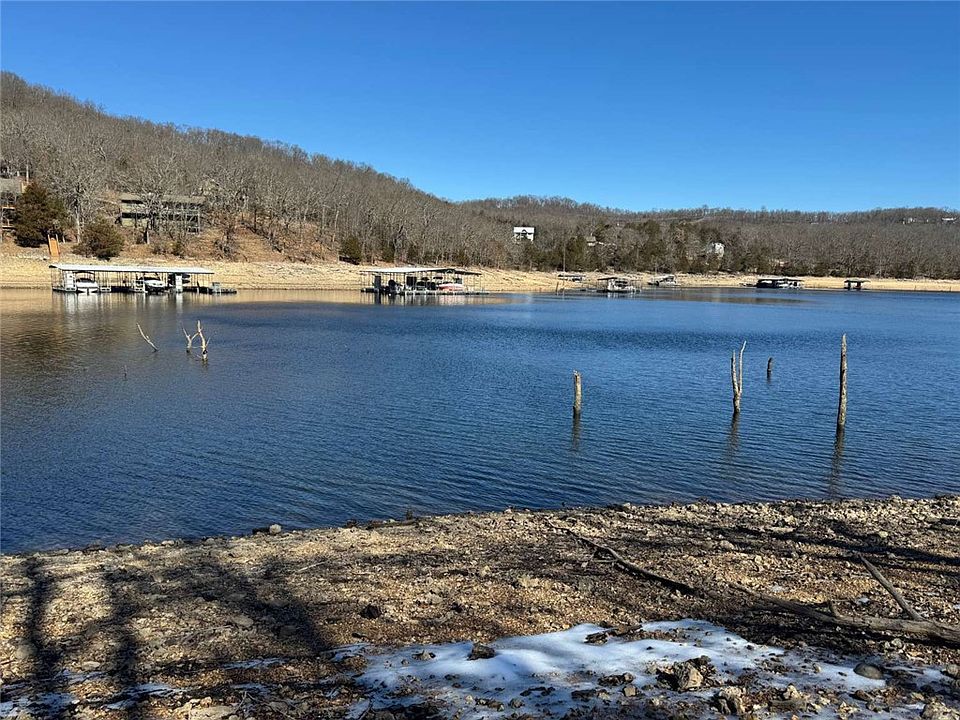 1st image of 22005 Indian Bluff Rd