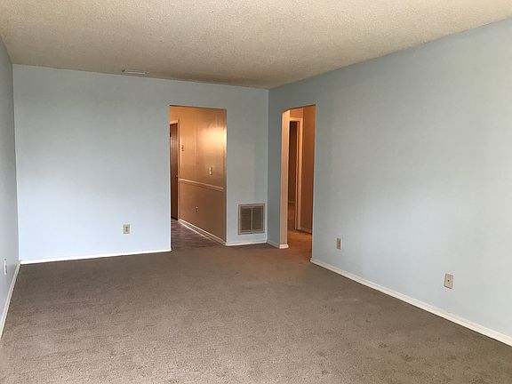2nd image of 2334 Grayson Valley Dr