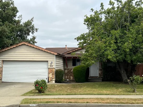 203 Lippert Ave, Fremont, CA 94539