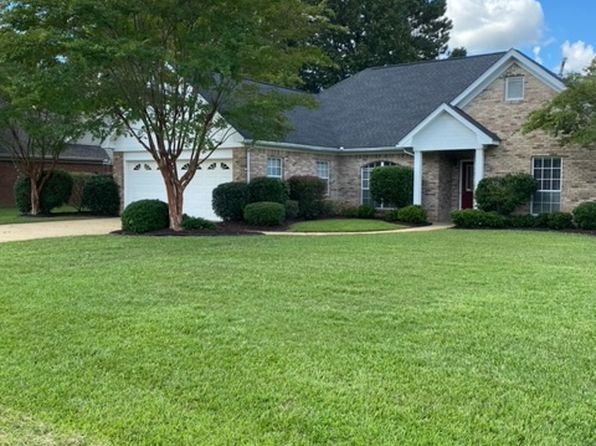 584 Oakdale Dr