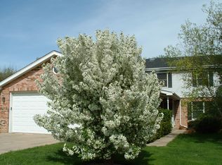 1N537 Goodrich Ave, Glen Ellyn, IL