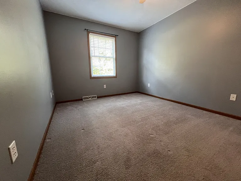 848 Quadrilla St — Photo 12
