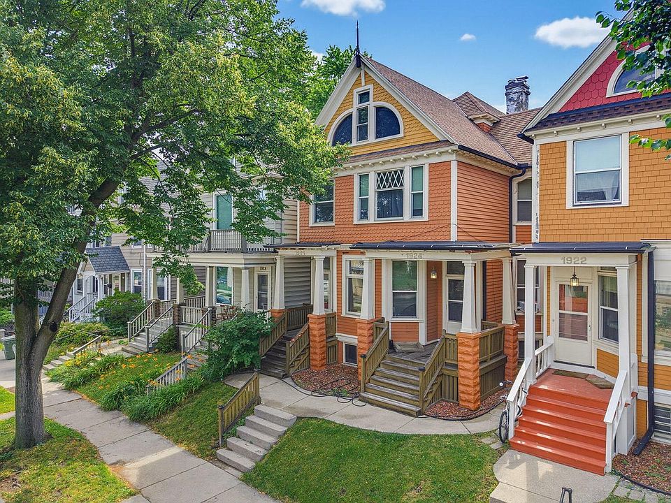 1st image of 1924 N Oakland AVENUE #1926