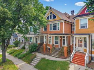 1924 N Oakland AVENUE #1926, Milwaukee, WI 53202