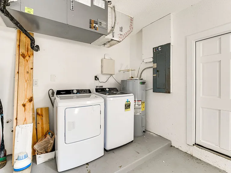 Laundry Room Cabinet
