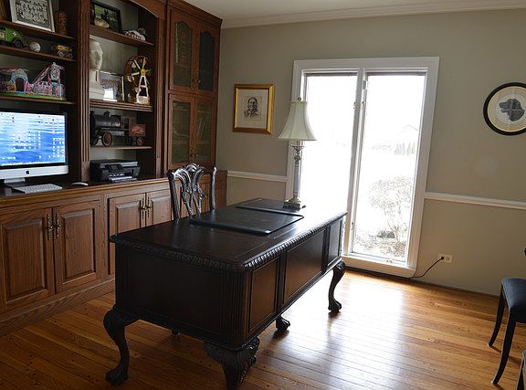5th image of 46 Royal Vale Dr
