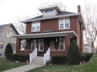 725 3rd St NW, New Philadelphia, OH