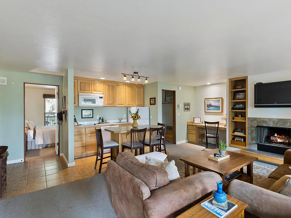 18575 SW Century Dr #333
