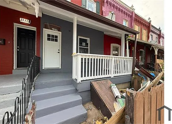 2 bed, $2,400 — Photo 2