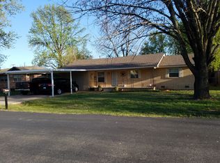 414 E Johnson St, Lexington, OK 73051