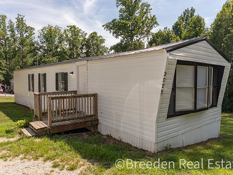 3025 Trophy Ct — Photo 1