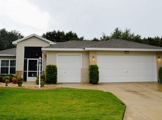 20610 Queen Alexandra Dr, Leesburg, FL 34748