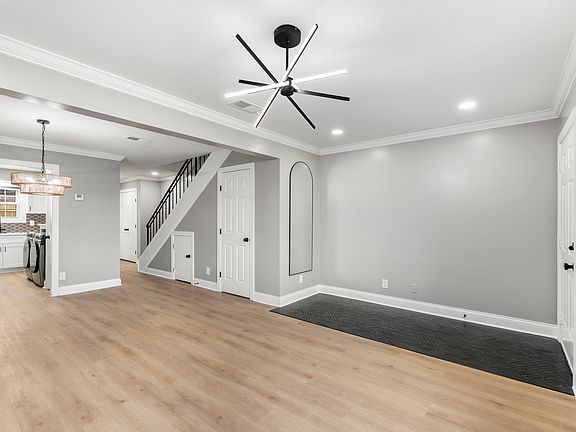 5th image of 5812 Hunting Ridge Ln