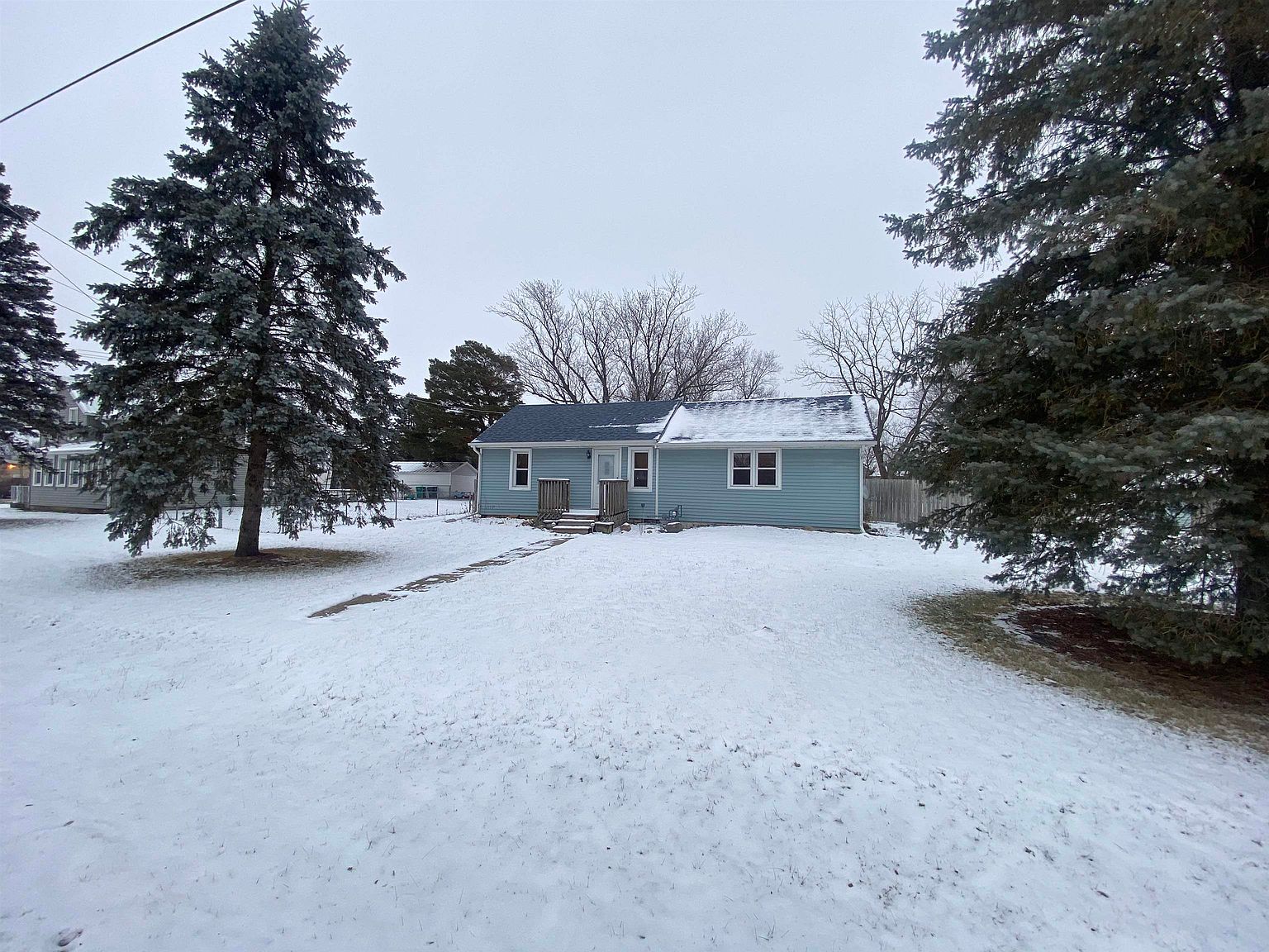 11291 Main St, Roscoe, IL 61073 Zillow