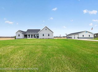 3363 S Geeck Rd, Corunna, MI 48817