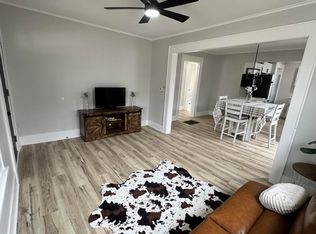 427 N Bond Ave, Marshall, MO 65340