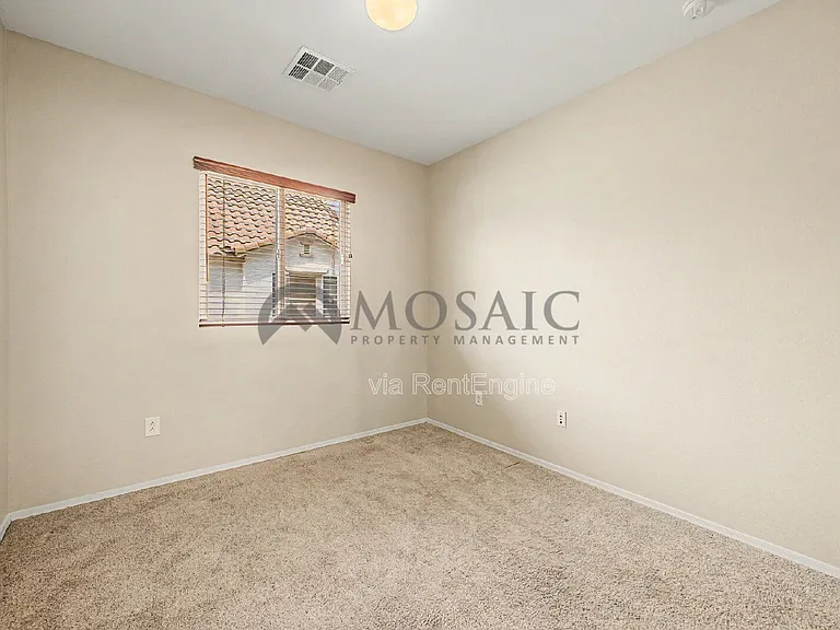 1384 S Sabino Dr — Photo 16