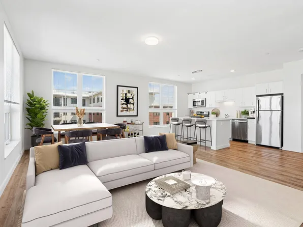 The Beverly Collection: The Block at Odell