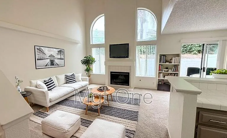 2050 Napoli Ct #102 — Photo 7