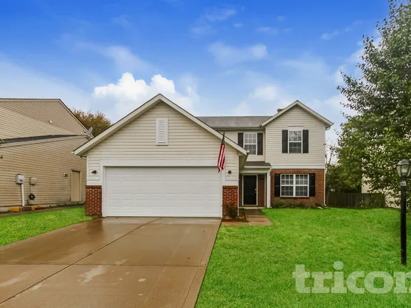 3210 Crestwell Dr, Indianapolis, IN 46268