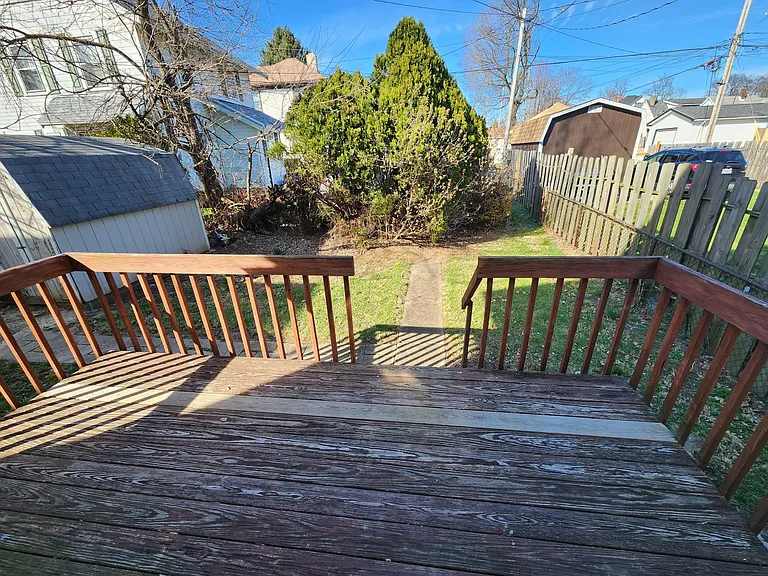 2604 Wayne Ave — Photo 13